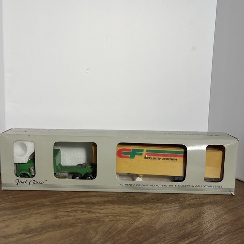 Consolidated Freightways TRACTOR TRAILER DIECAST Metal Plastic 1/53 Scale