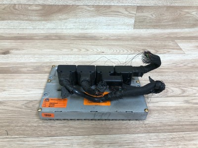 CHRYSLER PT CRUISER OEM FRONT ENGINE MOTOR DME COMPUTER PCM ECU ECM 2.4L 04-05 2