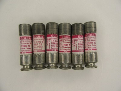 Lot of 6 Gould  Shawmut Tri-onic TRNR 25 fuses Type D H94