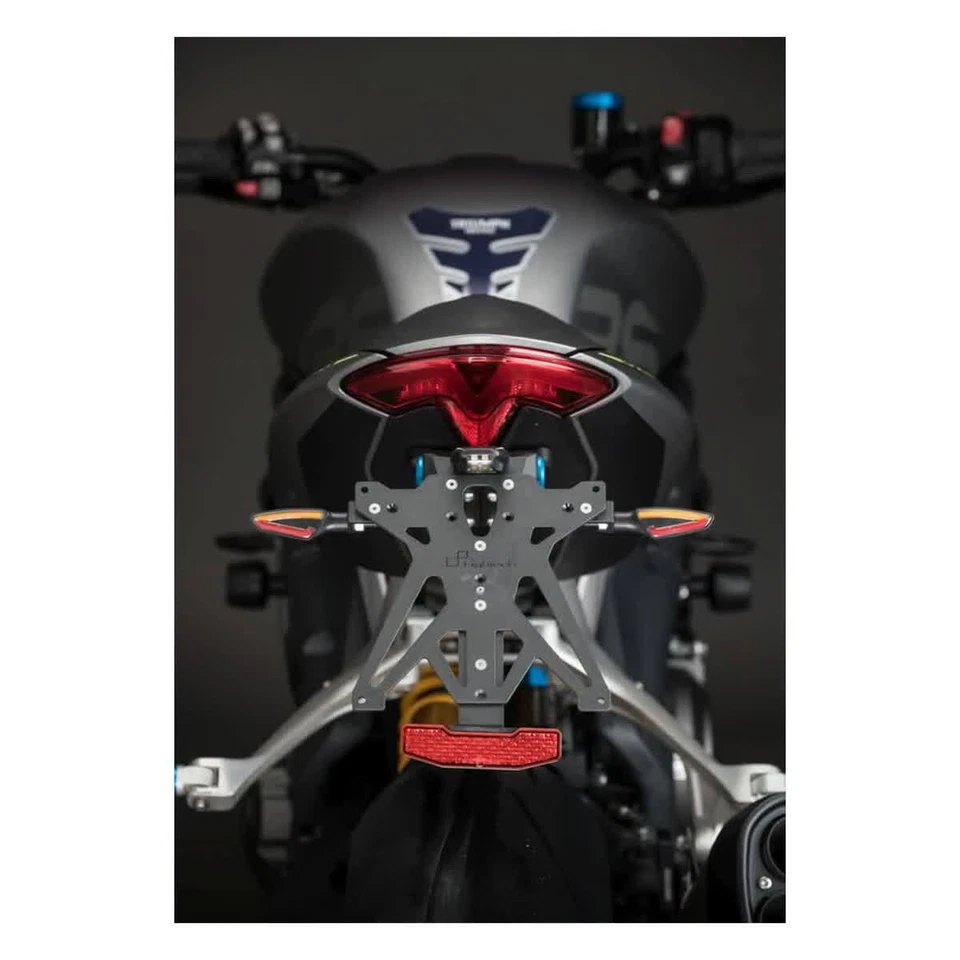 Frecce omologate moto Lightech nero per Triumph 765 STREET TRIPLE RS 2017-2024 Foto 3 de 4