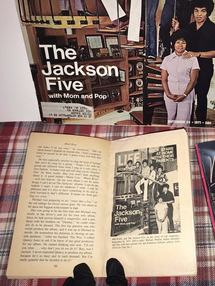 MICHAEL JACKSON, JACKSON 5, JACKSONS, HUGE LOT OF BOOKS