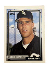 Excellent: Vintage 1992 topps Scott Radinsky Chicago White Sox Trading Card