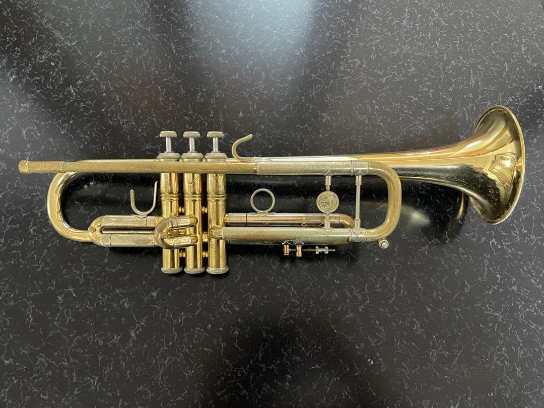 holton ビンテージトランペット Holton Professional Brass Trumpets for sale | eBay