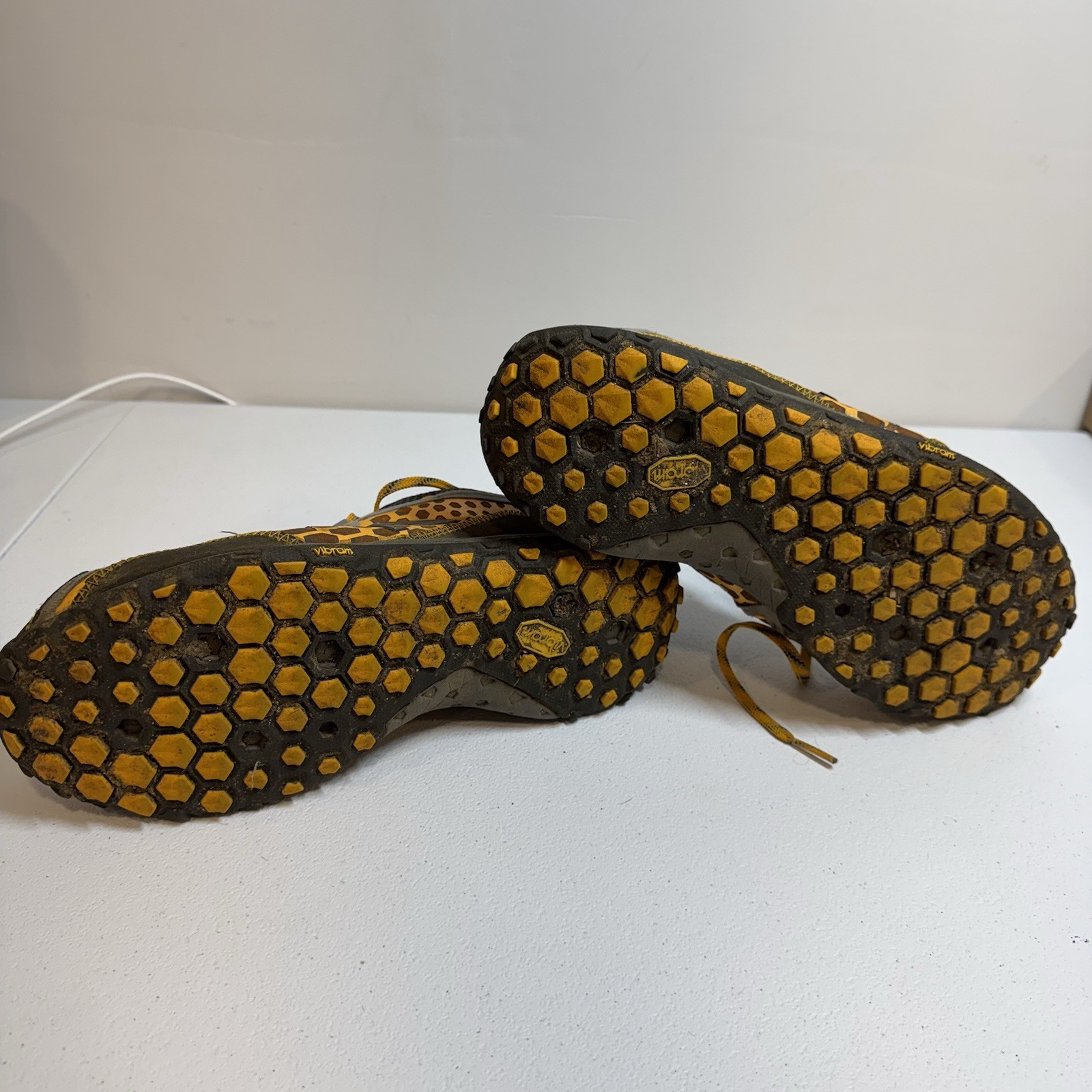 New Balance MO99 GO Vibram Trail Sneakers Men 9 EEEE 4E Honeycomb Vibram REVlite thumbnail 11