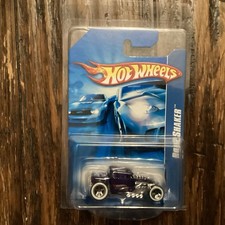 Hot Wheels 2007 Bone Shaker Exclusive Collectors.com purple W/ Protector