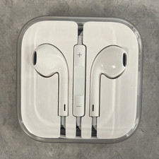 Apple EarPods White Wired In-Ear Earbuds Mic In-Line Volume Control 3.5mm