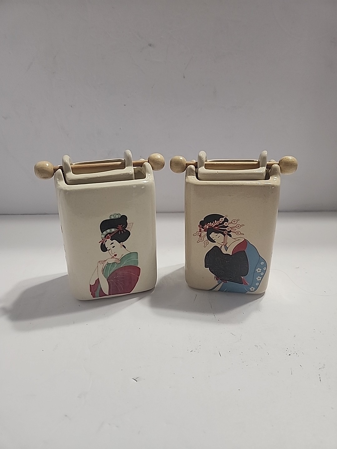 Feng Shui Zen Ceramic Oil Burner Diffuser with Tea Light Holder Geisha Design-image