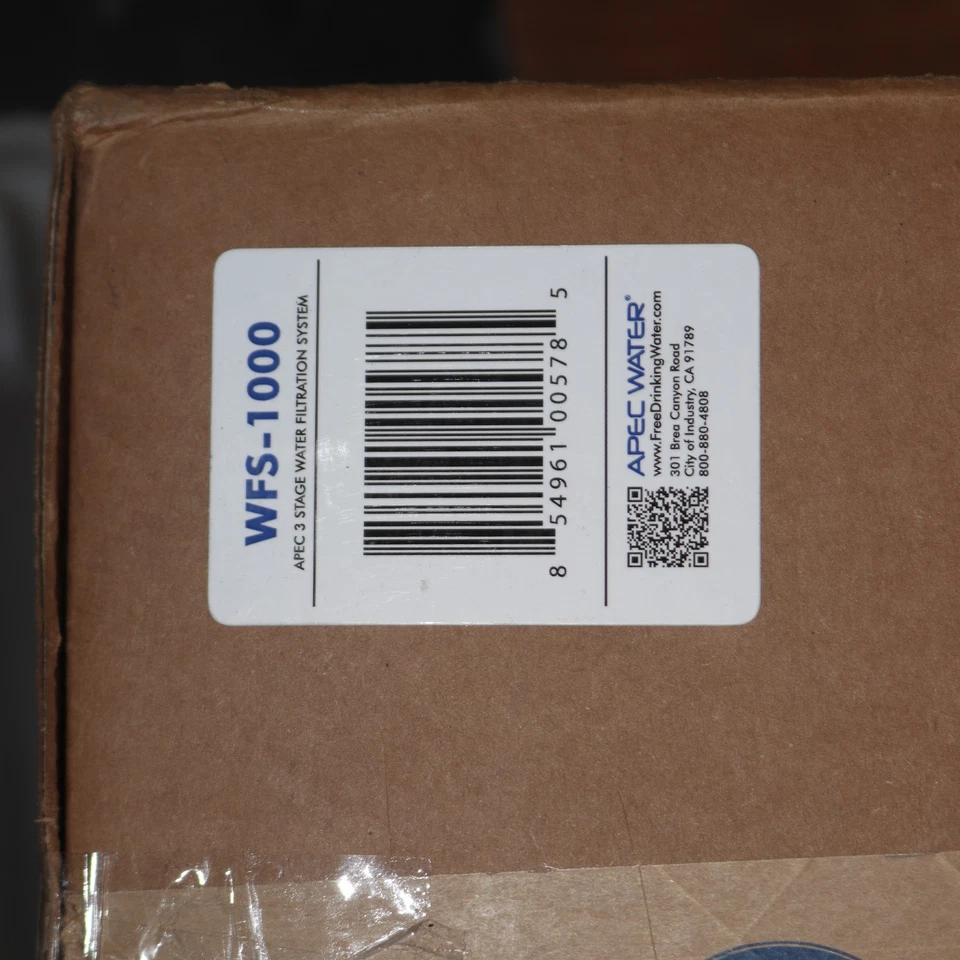 Sistema de filtro de agua bajo fregadero APEC Water Systems 3 etapas blanco Foto 2 de 4