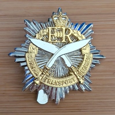 Queens Own Gurkha Logistics Regiment QOGLR Staybrite Mützenabzeichen JR Gaunt