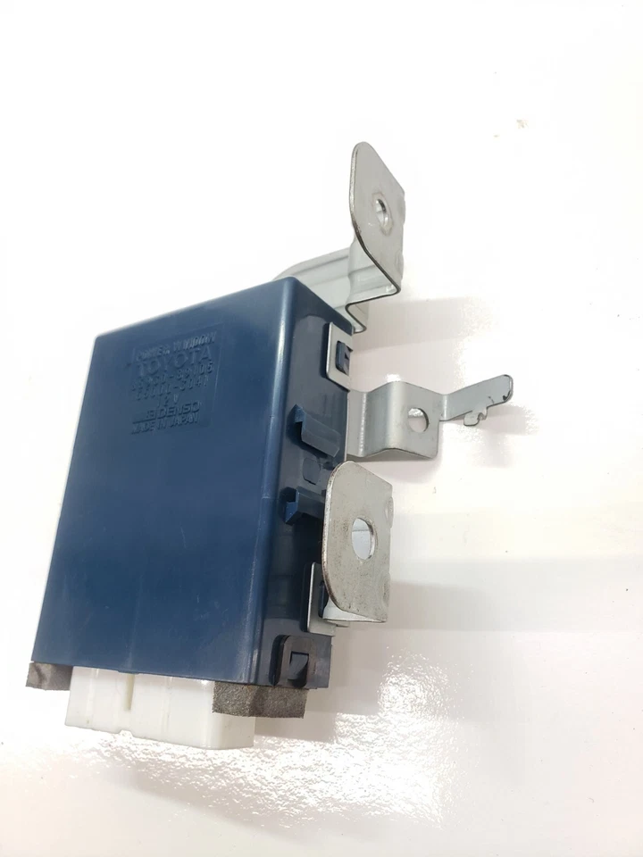 Relé eléctrico ventana puerta trasera Toyota 4Runner 85930-89105 91 92 93 94 95 Foto 2 de 4