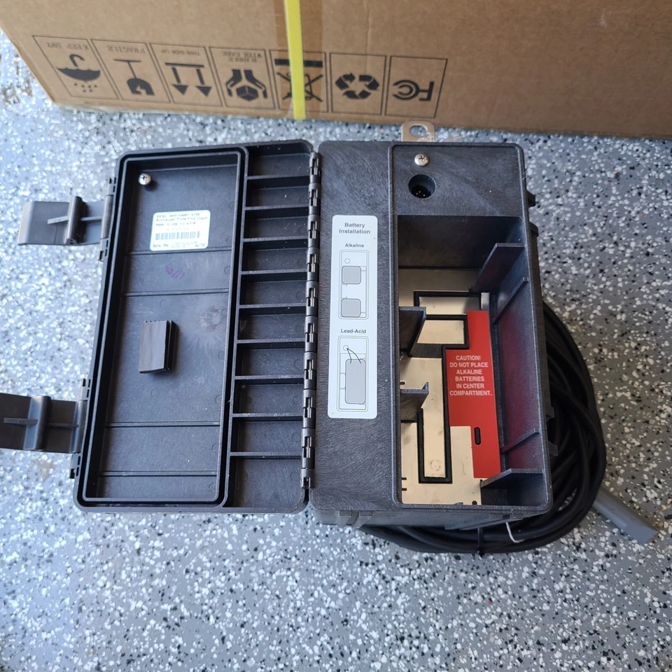 ISCO 603124001 4120 / 603224064 Case PH Probe / Meter / Temp Untested Sampler - Image 2 of 4