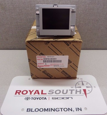 Toyota Highlander 2011-2013 Multi Information Display w/ Clock