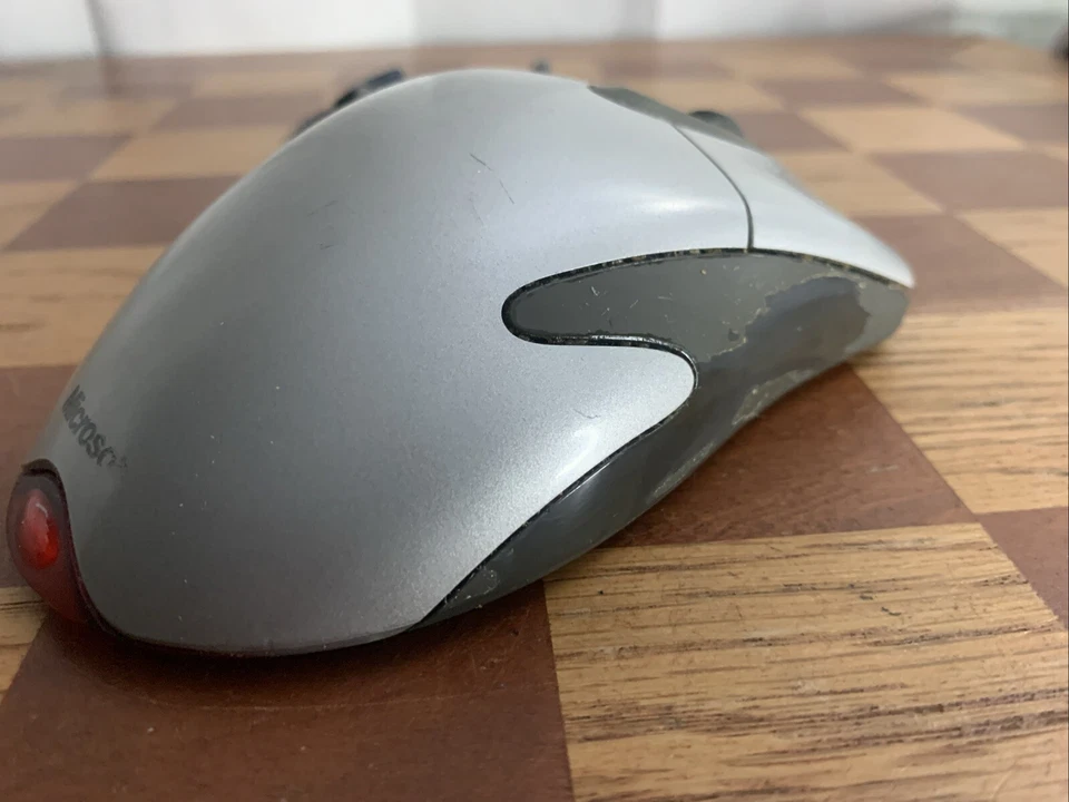 Microsoft IntelliMouse Explorer 3.0 Wired Optical Mouse P/N X06-25120 Used - Image 3 of 4