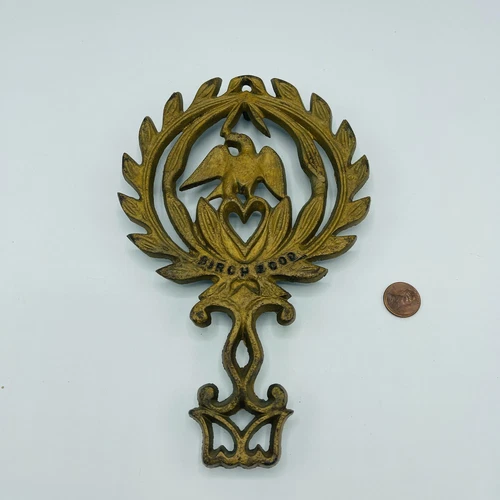 Vintage Griswold Cast Iron Trivet Birchwood Eagle Americana  video thumbnail