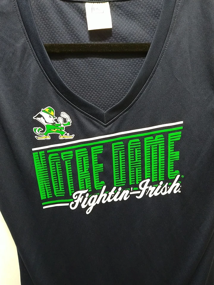 Camiseta de manga corta Notre Dame Fighting Irish para niño MED. 8/10 nuevo con etiquetas Foto 2 de 4