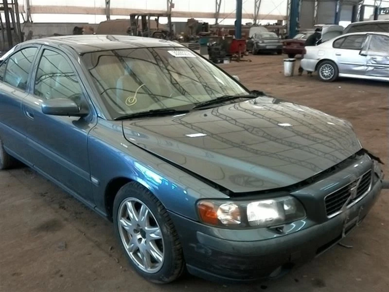 Luz antiniebla de esquina/estacionamiento para pasajeros compatible con 01-04 VOLVO SERIE 60 3588449 Foto 2 de 4