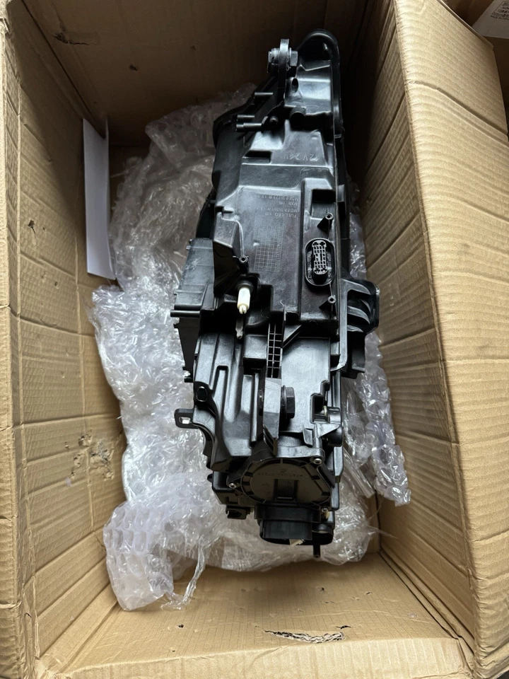 Faro derecho LED AUDI A3 S3 RS3 EE. UU. 2017-2020 8V0941774E Foto 4 de 4