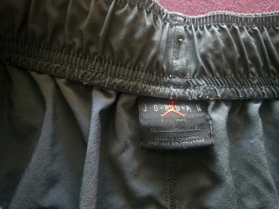 Pantalones Cortos Nike Air Jordan Dri Fit Equipo de los Padres de San Diego Gris XL USADOS EN EXCELENTE ESTADO Foto 4 de 4