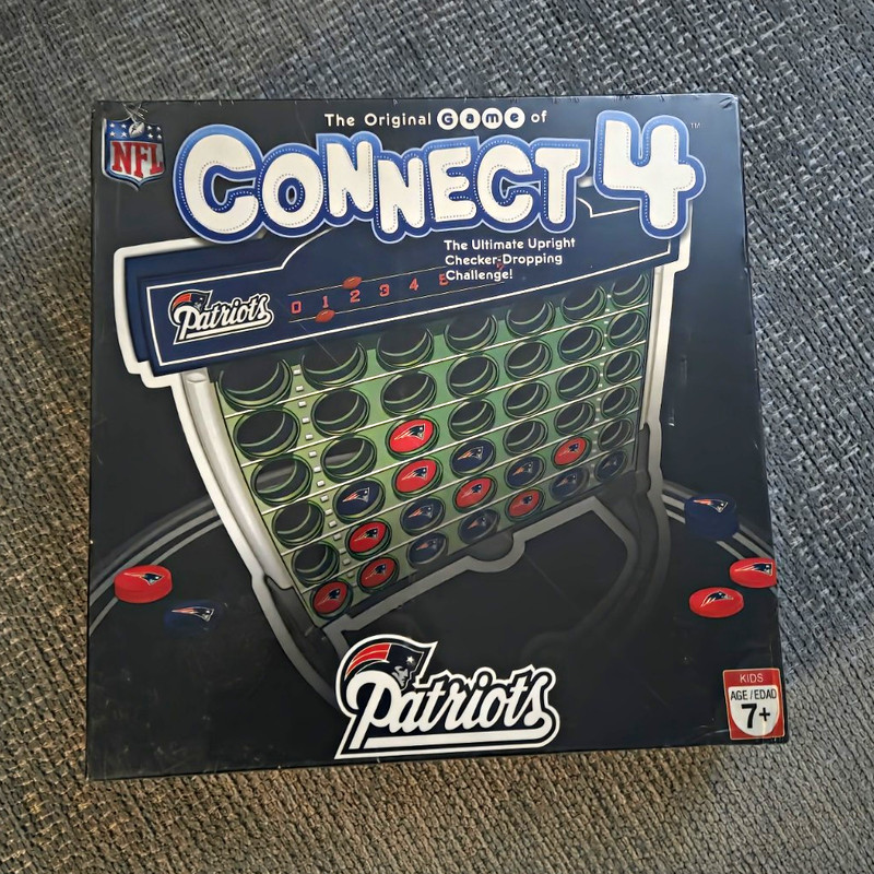 NFL Connect 4 New England Patriots NFL Team Edition Board Game Ages 7+