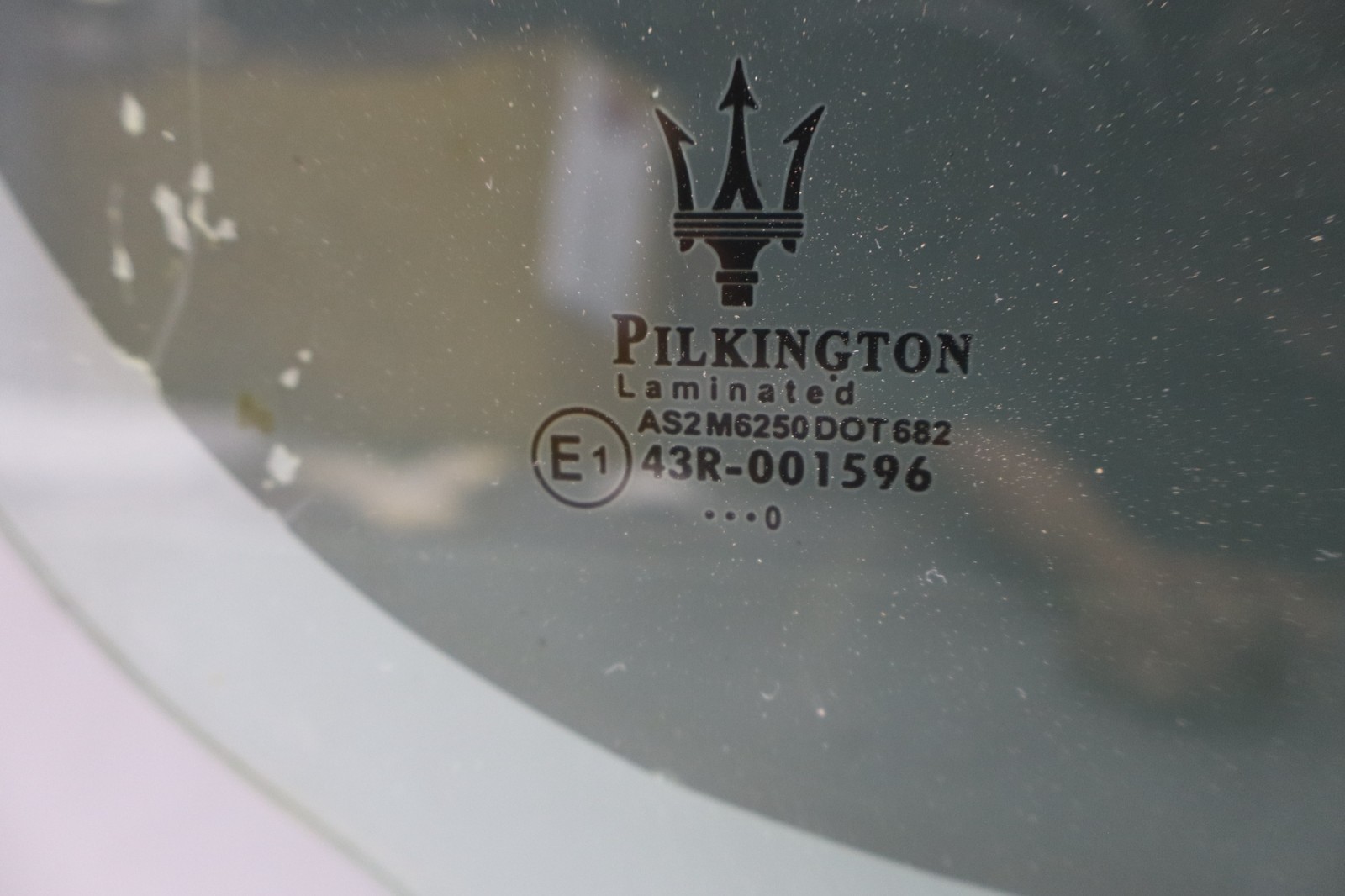 03-13 Maserati Quattroporte M139 Rear Right Passenger Side Door Window Glass OEM