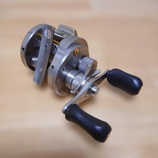 Shimano Calcutta Conquest MD Baitcasting Reel