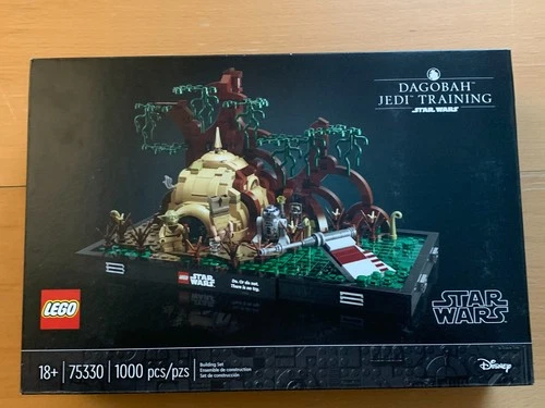 LEGO Star Wars: Dagobah Jedi Training Diorama (75330)