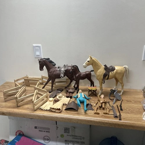 MARX JOHNNY WEST BEST OF THE WEST ACCESSORIES & SPARE PARTS/MIXED PARTS Random