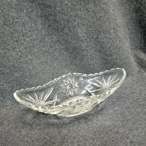 vintage Oblong Crystal trincket Candy cut Glass scalloped edge Dish - Picture 2 of 10
