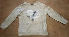 New Doe & Rae Gray Crew Neck Fuzzy Heart Sweatshirt Women L