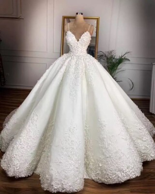 beaded dress shoes Dreamyannie Beach Strapless Wedding Dress Corset Lace Appliques Bridal Gown  – Dreamyannie UK