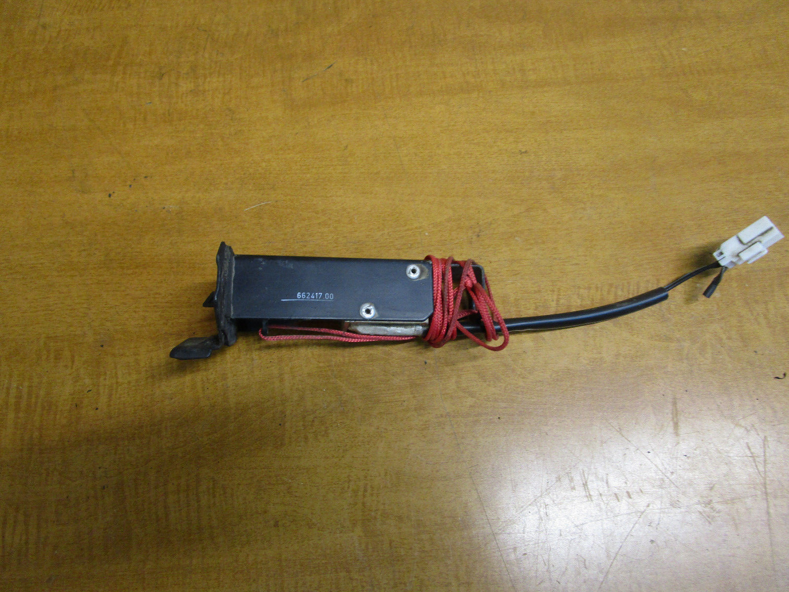 Maserati 4200 Spyder - Gas Door Opening Actuator  Part# 66241700