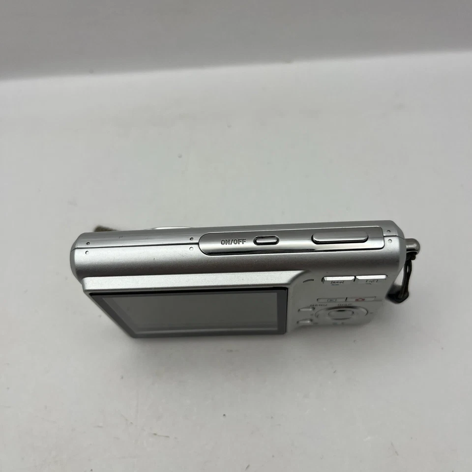 Casio Exilim EX-Z60 6.0MP Digital Camera Silver – Fully Working with Strap - Image 4 of 4