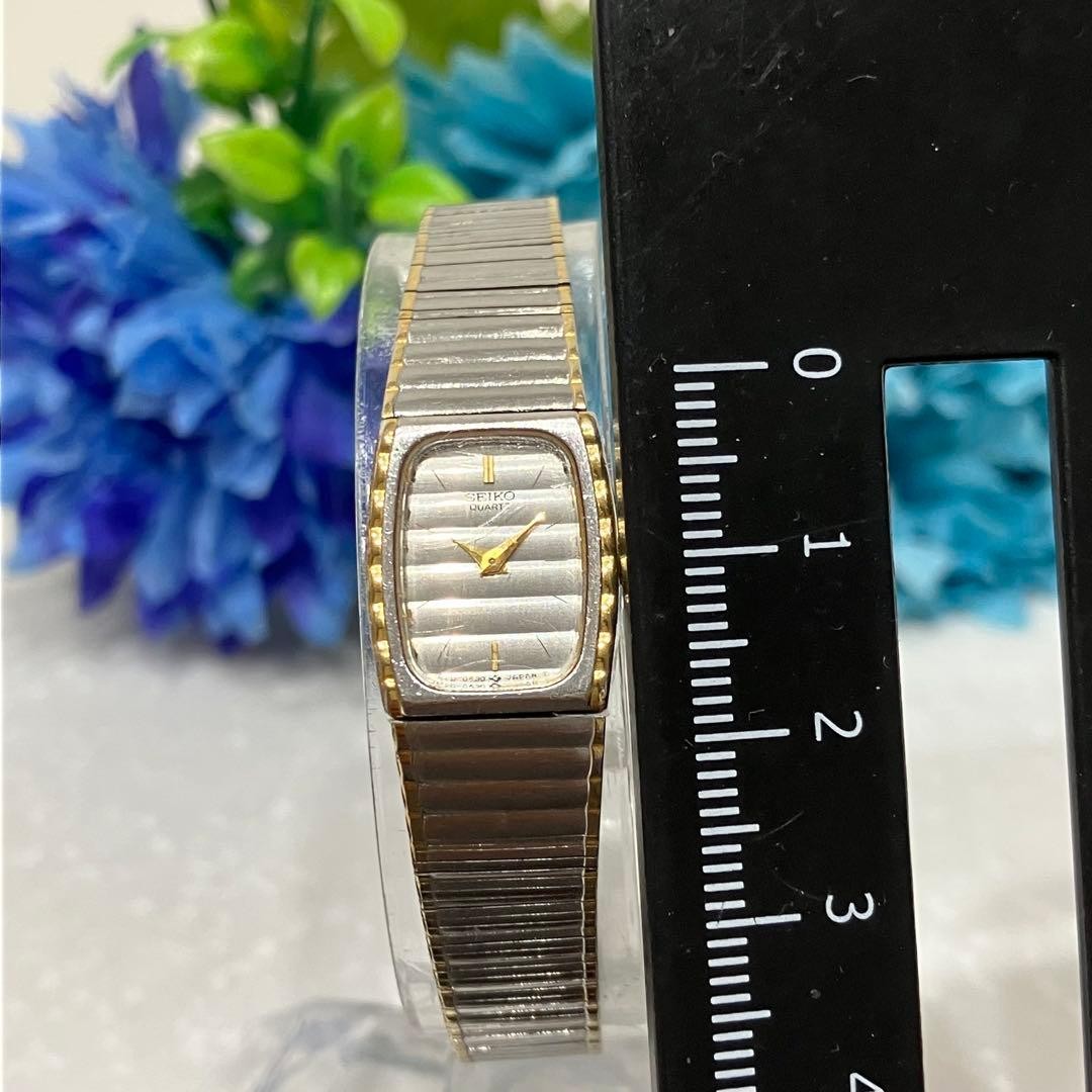 SEIKO Bangle Watch Rectangular Silver Stripe Patt… - image 5