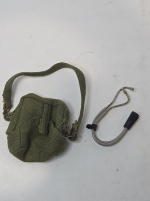Vtg 1964 Hasbro GI Joe Marine Medic Stethoscope & Medical Bag Original Japan