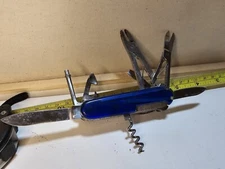 Chinese Multi Tool 440 Steel THIS THING HAS EVERYTHING IT SEEMS UNCLEANED 