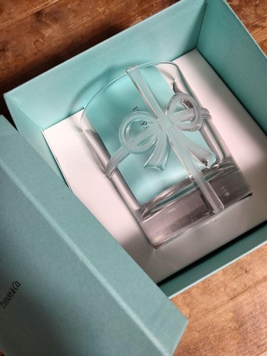 TIFFANY&Co. Glass Rocks Glass Bow Ribbon used with box - Picture 2 of 2