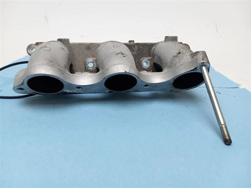 Toyota Avalon 2000-2004 colector de admisión inferior derecho Foto 4 de 4