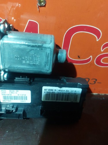 RENAULT MEGANE WINDOW MOTOR FRONT DRIVER SIDE ESTATE 2014 - Picture 3 of 5