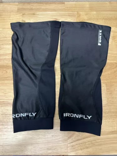 Forte Ironfly Aero Thermal Cycling Knee Warmers Medium Black Made In Europe