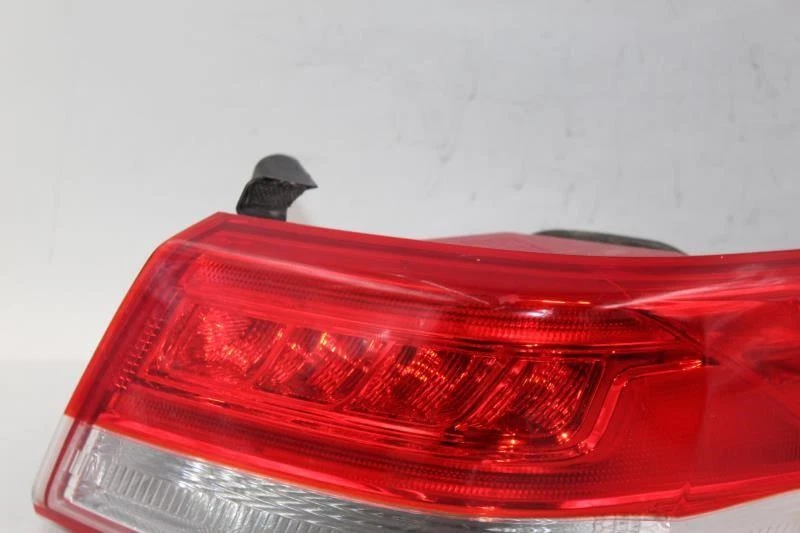Luz trasera para pasajero derecho LED construida en Corea para KIA OPTIMA 2016-2019 OEM #32662 Foto 2 de 4