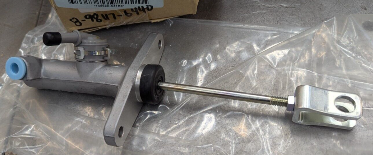 8-98117-644-0 Isuzu Genuine Clutch Control Cylinder New | eBay