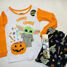 Girls Size 4 Baby Yoda Halloween Pajamas- Glow In Dark - 100 Cotton