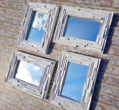 Einzigartiger rustikaler Upcycling Spiegel mit massivem Spaltholzrahmen in weißem Satin
