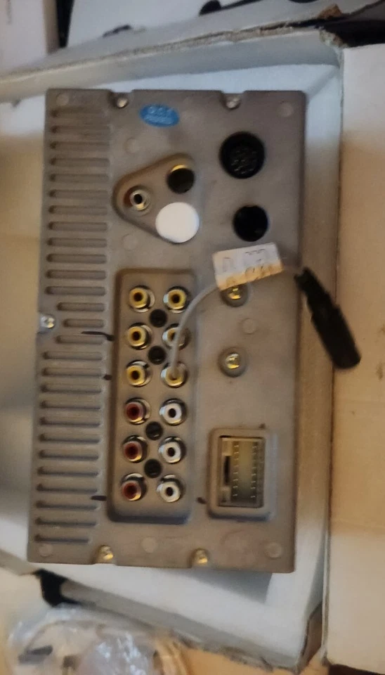 XO Vision XOD1740BT 6.5 inch Car DVD Player - Image 4 of 4