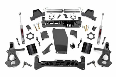 Rough Country 7in GM Suspension Lift Kit 14-18 1500 PU 4WD Cast Steel