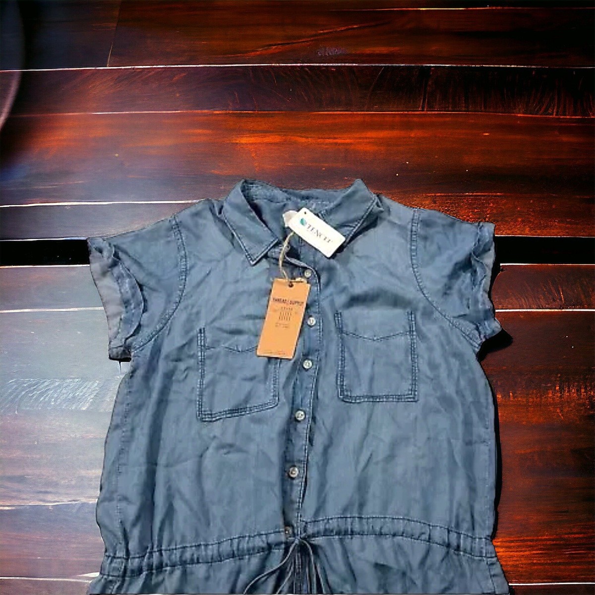 【新品・未着用】Lace Trimmed Chambray Dress Lace Trimmed Chambray Dress