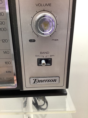 Vintage Emerson FM-AM table radio model T5750 in excellent working condition - Picture 2 of 7