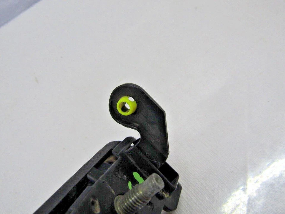 1996-2000 Nissan Pathfinder Rear Hatch Liftgate Exterior Handle OEM - Image 3 of 4