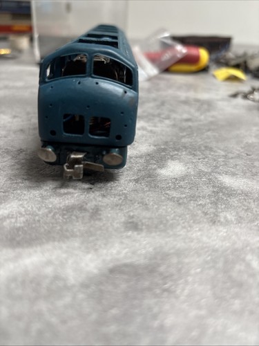 Trix Trains 1123 2 Rail BR blau Class 42 Kriegsschiff Diesellok Ersatzteile oder Reparatur - Bild 4 von 9