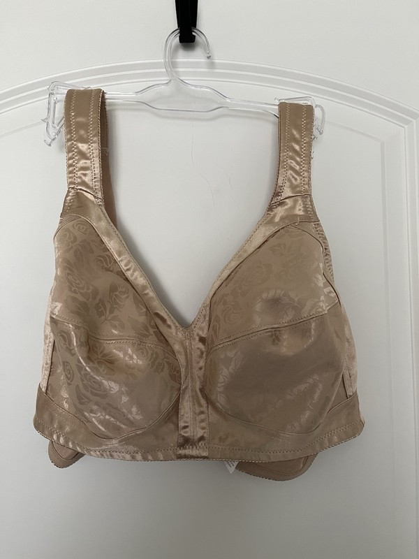 Playtex 18 Hour Women Bra, 42 C Beige Ultimate Wireless Comfort Wireless support